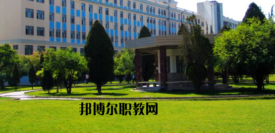 甘肅工業(yè)技師學(xué)院2020年學(xué)費(fèi)、收費(fèi)多少
