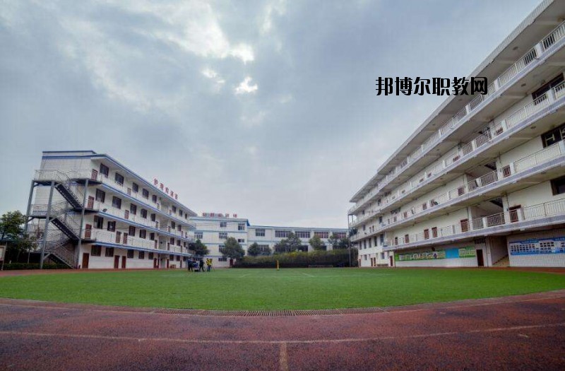 龍南職業(yè)中等專業(yè)學校怎么樣、好不好