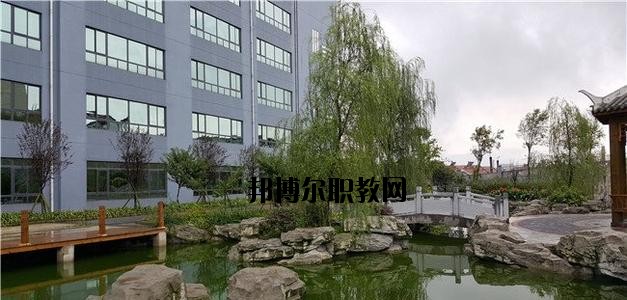 息烽縣職業(yè)技術(shù)學(xué)校2020年報名條件、招生要求
