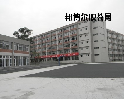 綿陽機(jī)電工程學(xué)校2020年報名條件、招生要求、招生對象