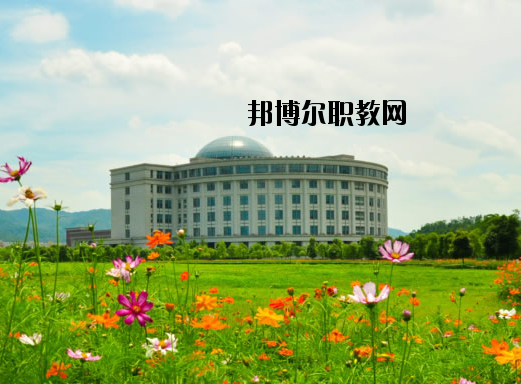 武漢軍需工業(yè)技工學(xué)校怎么樣、好不好