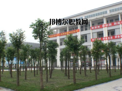 德陽(yáng)電子工程學(xué)校2020年報(bào)名條件、招生要求、招生對(duì)象