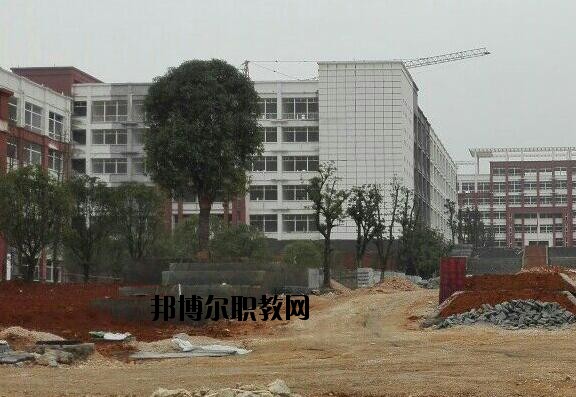 松桃苗族自治中等職業(yè)學校2020年報名條件、招生要求、招生對象