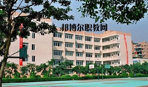 瀘州電子機(jī)械學(xué)校2020年報(bào)名條件、招生要求、招生對象