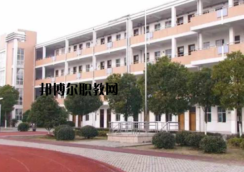 景德鎮(zhèn)體育運動學(xué)校2020年報名條件、招生要求、招生對象