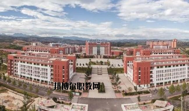 畢節(jié)農(nóng)業(yè)學(xué)校2020年報(bào)名條件、招生要求、招生對(duì)象