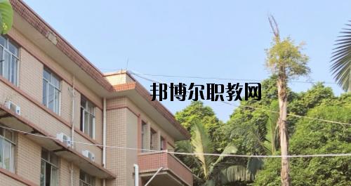 廣西工貿(mào)職業(yè)技術(shù)學(xué)校怎么樣、好不好