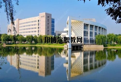 黃岡聯(lián)升職業(yè)技術(shù)學(xué)校2020年報名條件、招生要求、招生對象