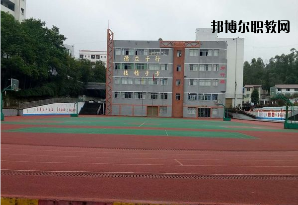 鹽源縣職業(yè)技術(shù)中學(xué)2020年報名條件、招生要求、招生對象