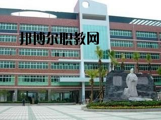 貴陽(yáng)英才學(xué)校怎么樣，好不好