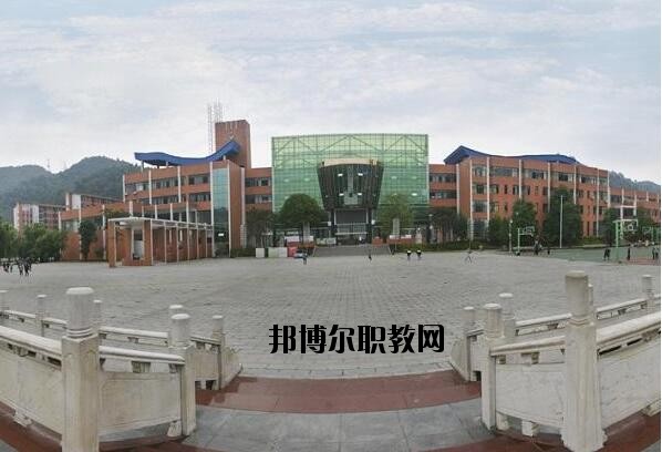 遵義體育運(yùn)動(dòng)學(xué)校2020年報(bào)名條件、招生要求、招生對(duì)象