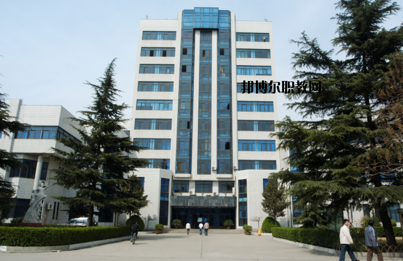 鄭州工業(yè)貿(mào)易學校怎么樣、好不好