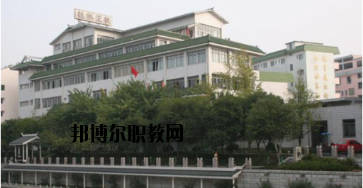 桂林衛(wèi)生學校2020年報名條件、招生要求、招生對象