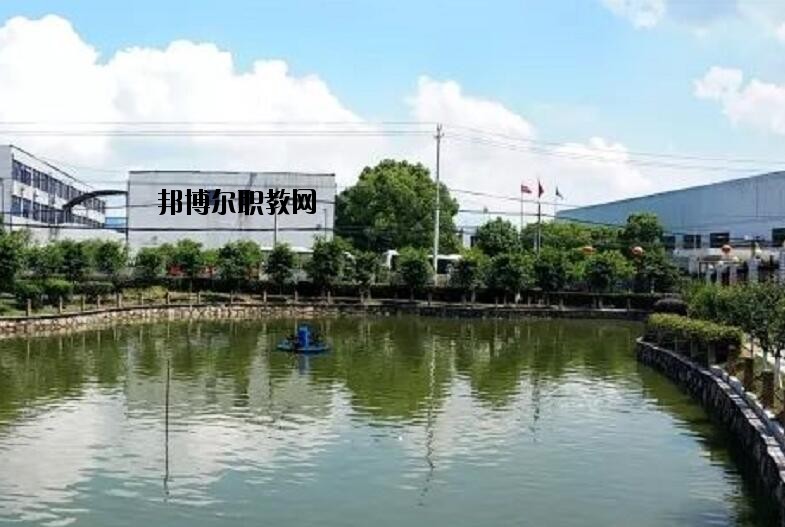 寧?？h雙林職業(yè)學(xué)校2020年報名條件、招生要求、招生對象