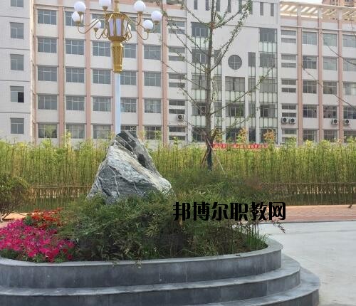 商丘中等專業(yè)學(xué)校怎么樣、好不好