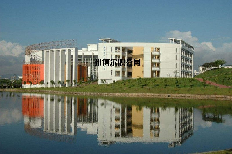 公安三星中等職業(yè)學校怎么樣、好不好