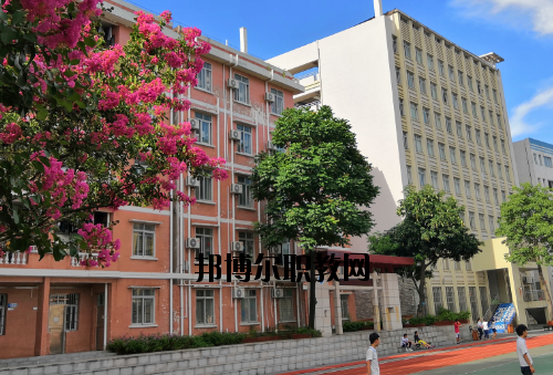 廣東工業(yè)貿(mào)易職業(yè)技術(shù)學(xué)校怎么樣、好不好