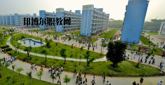 北部灣職業(yè)技術學校2020年報名條件、招生要求、招生對象