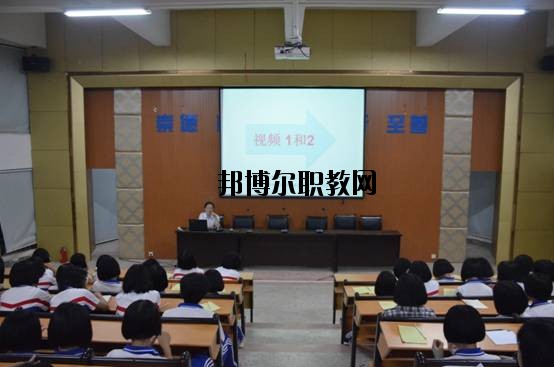 崇義職業(yè)中等專業(yè)學(xué)校2020年報(bào)名條件、招生要求、招生對象 