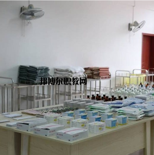 周口衛(wèi)生職業(yè)中等專業(yè)學(xué)校2021年報(bào)名條件、招生要求、招生對象