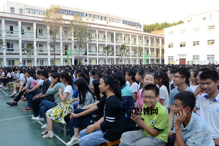南陽(yáng)第二中等職業(yè)學(xué)校2021年報(bào)名條件、招生要求、招生對(duì)象