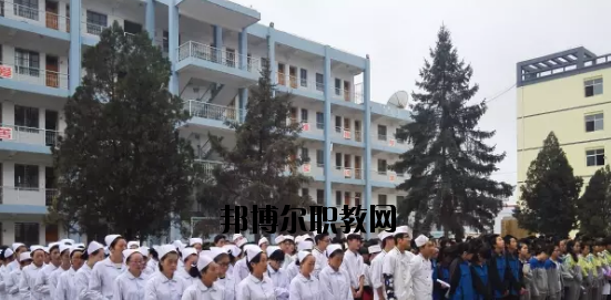 定西理工中專學(xué)校2020年學(xué)費(fèi)、收費(fèi)多少