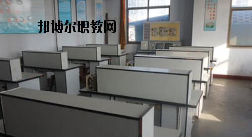 保定富昌中專學(xué)校2020年報名條件、招生要求、招生對象 