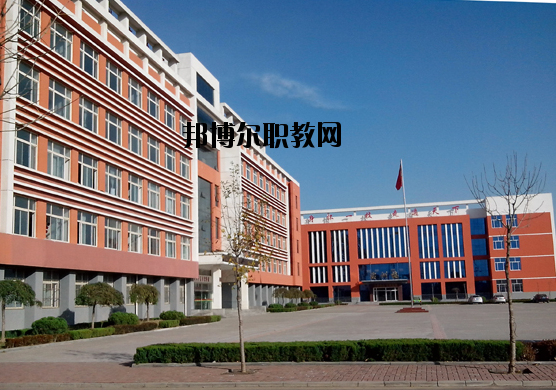 定西工貿(mào)中等專業(yè)學校2020年報名條件、招生要求、招生對象