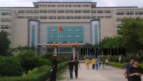 梅州技師學(xué)院2020年報(bào)名條件、招生要求、招生對(duì)象