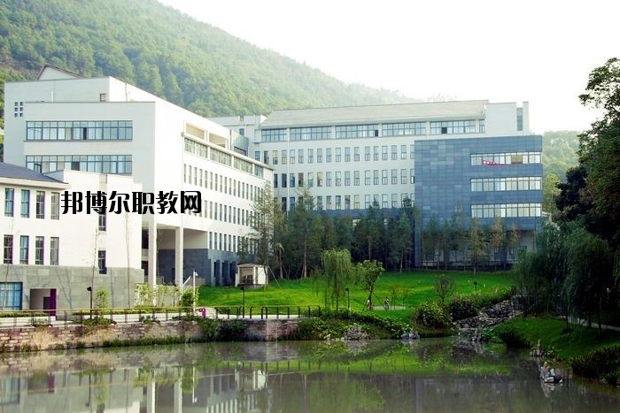 京山職教中心怎么樣、好不好