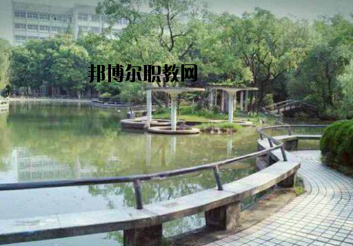 南昌經(jīng)濟管理學校怎么樣、好不好