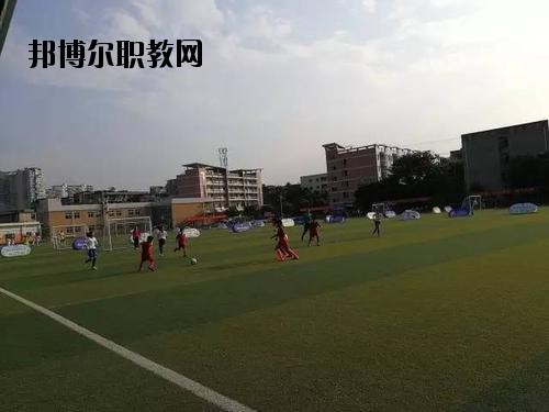 峨眉山職業(yè)技術(shù)學(xué)校2020年報(bào)名條件、招生要求、招生對(duì)象