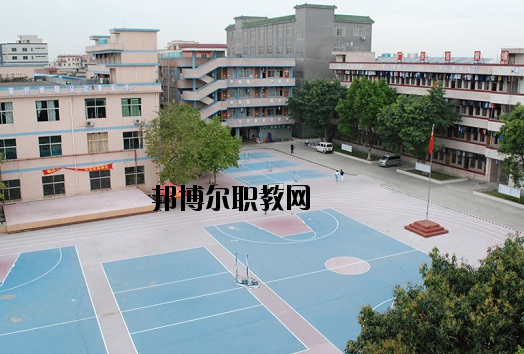 廣東黃埔技工學(xué)校2020年報(bào)名條件、招生要求、招生對(duì)象