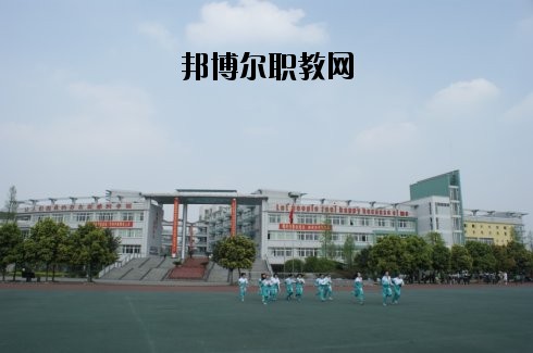 成都武侯高新職業(yè)技術(shù)學(xué)校2020年報(bào)名條件、招生要求、招生對象