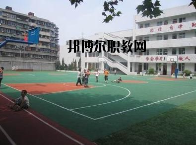 成都武侯高新職業(yè)技術(shù)學(xué)校怎么樣、好不好
