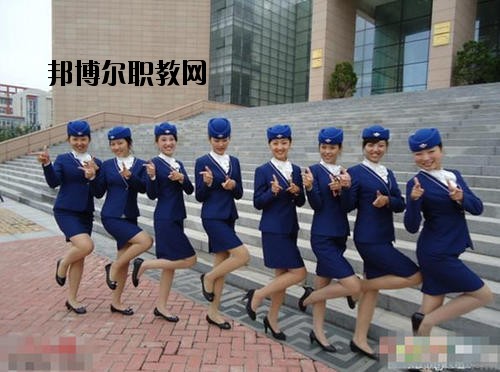 成都翔飛航空職業(yè)技術(shù)學(xué)校2020年報(bào)名條件、招生要求、招生對(duì)象