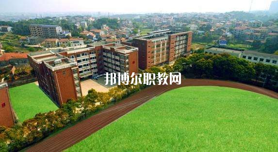 虞城第一中等專(zhuān)業(yè)學(xué)校2021年報(bào)名條件、招生要求、招生對(duì)象