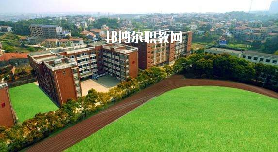 鄭州科技中等專業(yè)學校2021年報名條件、招生要求、招生對象