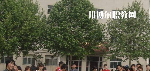 陜西創(chuàng)新工程技術(shù)學(xué)校2020年報(bào)名條件、招生要求、招生對象