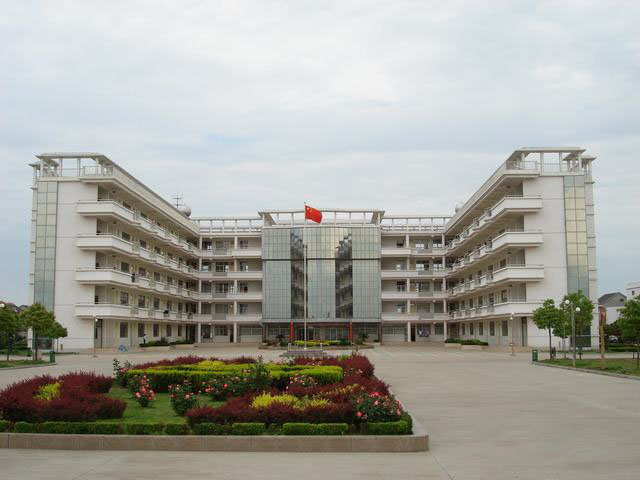 江蘇建湖中等專業(yè)學(xué)校怎么樣、好不好