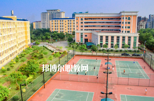 湛江市寸金中等專業(yè)學校2020年報名條件、招生要求、招生對象