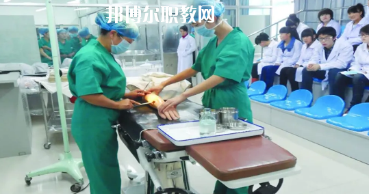 甘肅省臨夏州職業(yè)技術(shù)學(xué)校2020年報(bào)名條件、招生要求、招生對(duì)象