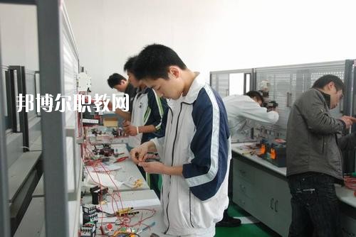 蓬安縣濟(jì)渡職業(yè)中學(xué)2020年報(bào)名條件、招生要求、招生對象