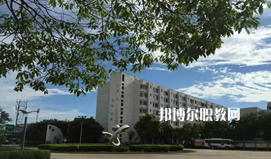 合肥經(jīng)濟(jì)貿(mào)易科技學(xué)校怎么樣、好不好
