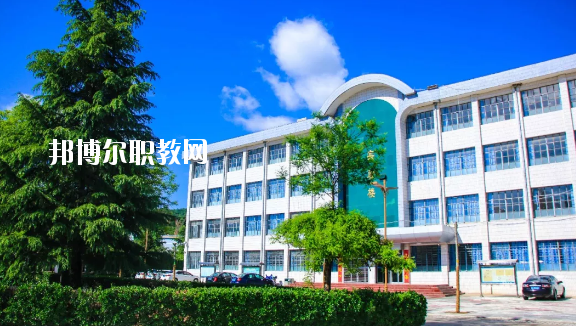 崇信縣職業(yè)教育中心怎么樣、好不好