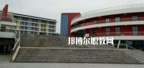 畢節(jié)幼兒師范高等?？茖W(xué)校(中職部)2020年報(bào)名條件、招生要求、招生對(duì)象