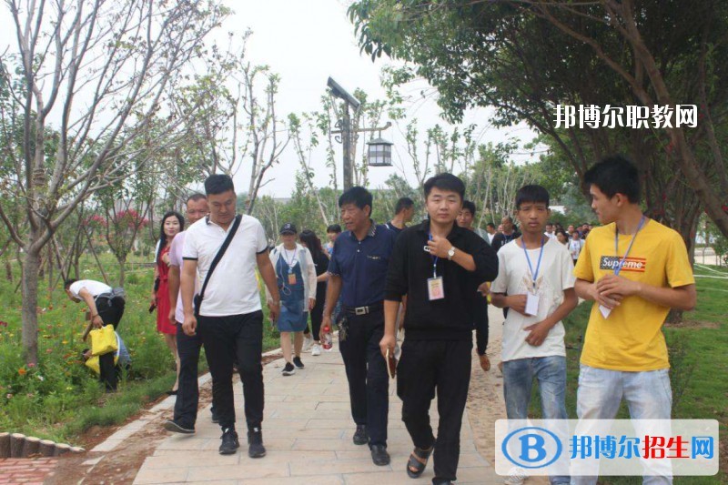 中國共產(chǎn)主義青年團河南省團校2021年報名條件、招生要求、招生對象
