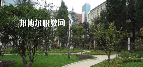 貴陽白云區(qū)職業(yè)技術(shù)學校怎么樣，好不好