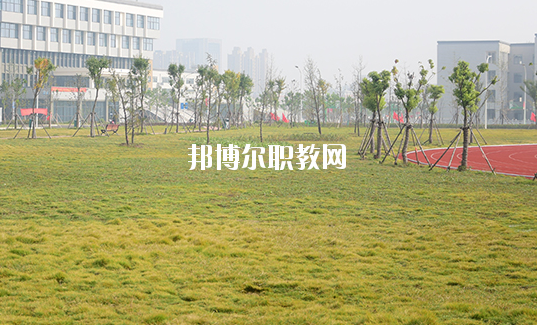 安徽蚌埠技師學(xué)院2020年學(xué)費(fèi)、收費(fèi)多少