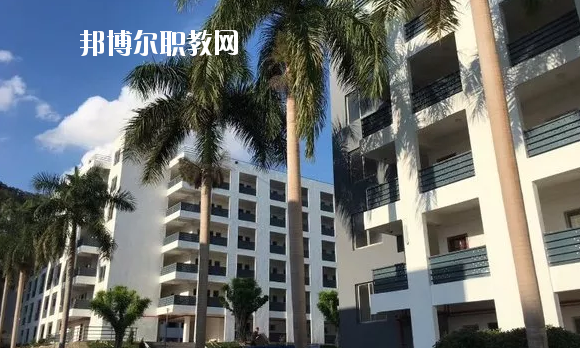 惠州財經(jīng)職業(yè)技術學校2020年報名條件、招生要求、招生對象